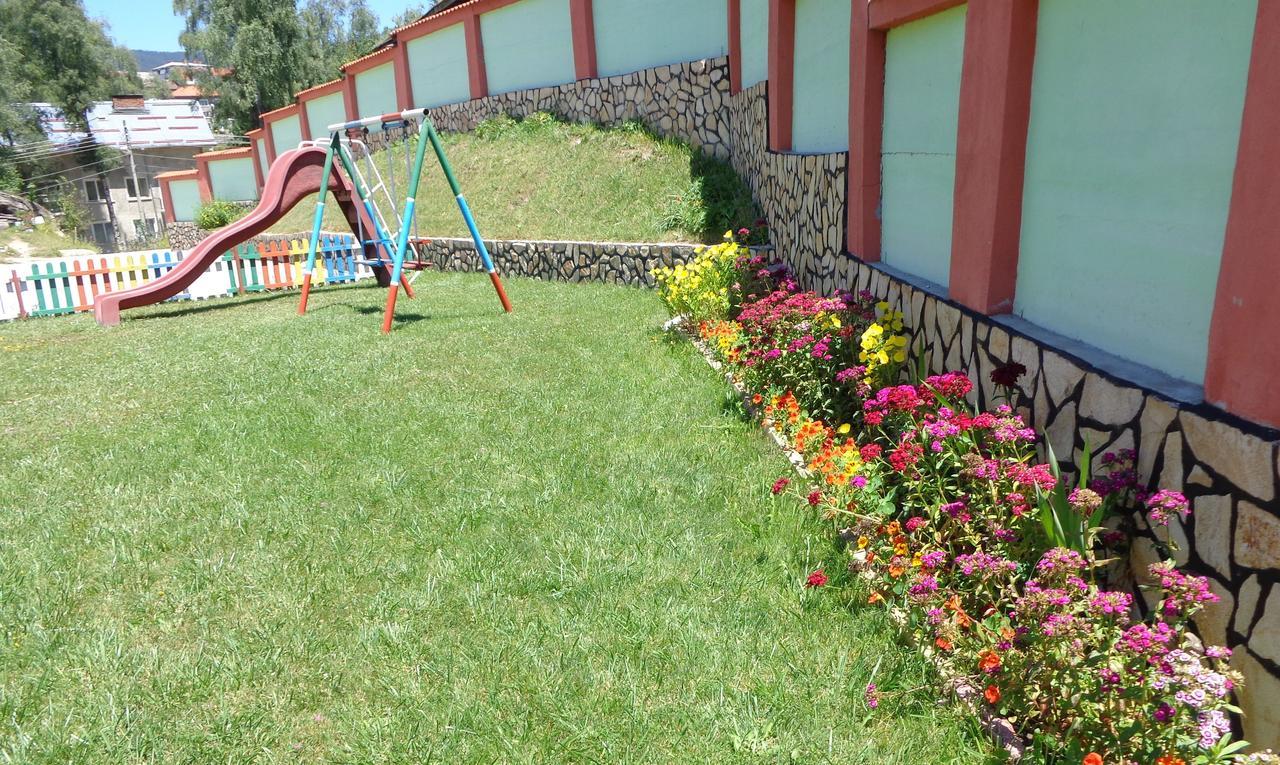 Family Hotel Panorama سارنيتسا المظهر الخارجي الصورة